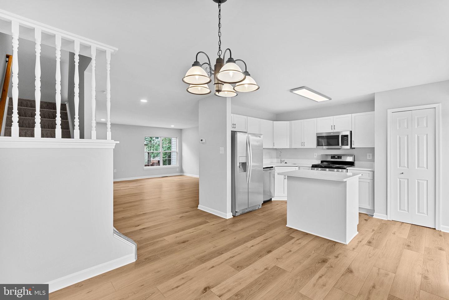 11054 CLOVERTREE CT, MANASSAS, Virginia 20109, 3 Bedrooms Bedrooms, ,2 BathroomsBathrooms,Residential,For sale,11054 CLOVERTREE CT,VAPW2105318 MLS # VAPW2105318