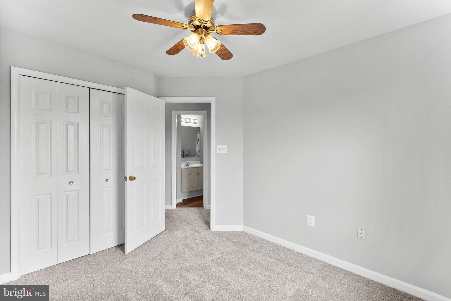 11054 CLOVERTREE CT, MANASSAS, Virginia 20109, 3 Bedrooms Bedrooms, ,2 BathroomsBathrooms,Residential,For sale,11054 CLOVERTREE CT,VAPW2105318 MLS # VAPW2105318