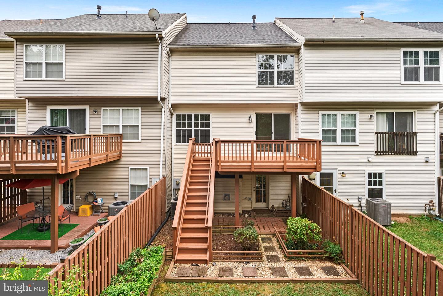 11054 CLOVERTREE CT, MANASSAS, Virginia 20109, 3 Bedrooms Bedrooms, ,2 BathroomsBathrooms,Residential,For sale,11054 CLOVERTREE CT,VAPW2105318 MLS # VAPW2105318