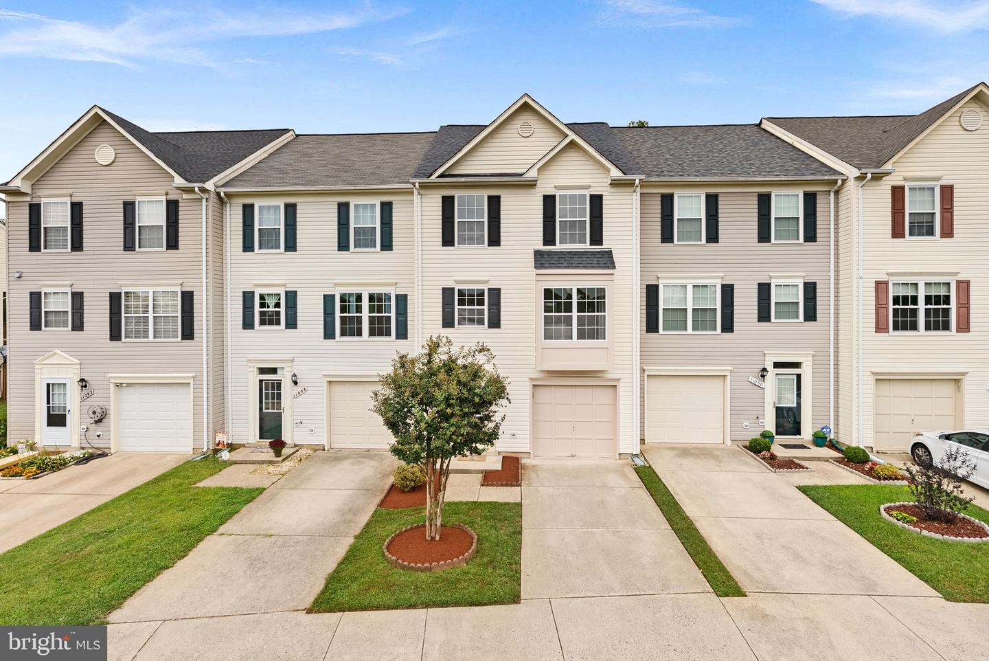11054 CLOVERTREE CT, MANASSAS, Virginia 20109, 3 Bedrooms Bedrooms, ,2 BathroomsBathrooms,Residential,For sale,11054 CLOVERTREE CT,VAPW2105318 MLS # VAPW2105318