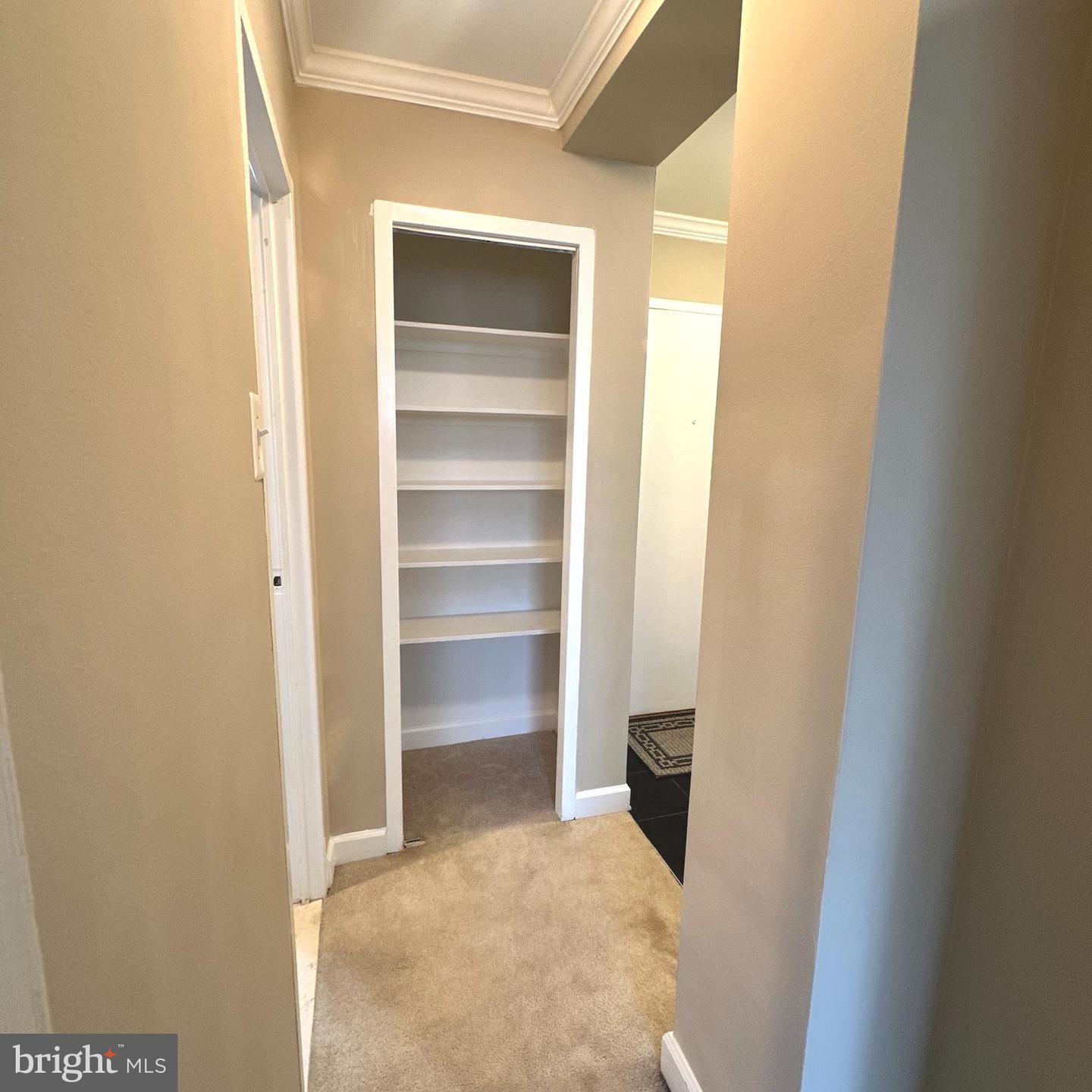 6641 WAKEFIELD DR #219, ALEXANDRIA, Virginia 22307, 1 Bedroom Bedrooms, ,1 BathroomBathrooms,Residential,For sale,6641 WAKEFIELD DR #219,VAFX2270104 MLS # VAFX2270104