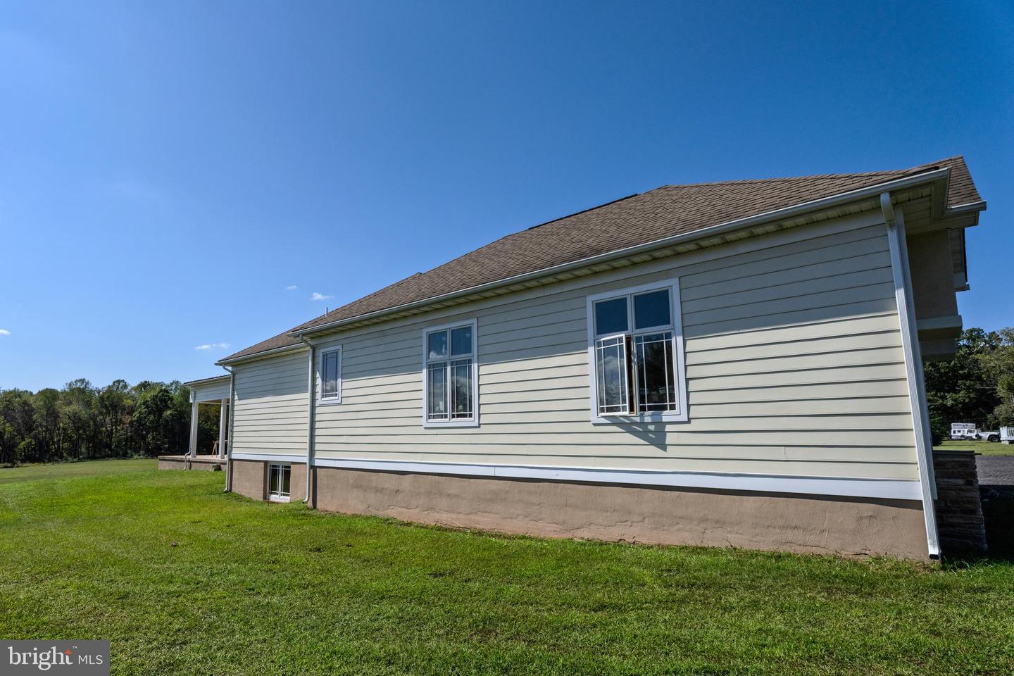 5618 W HOOVER RD, REVA, Virginia 22735, 3 Bedrooms Bedrooms, ,3 BathroomsBathrooms,Residential,For sale,5618 W HOOVER RD,VAMA2002470 MLS # VAMA2002470
