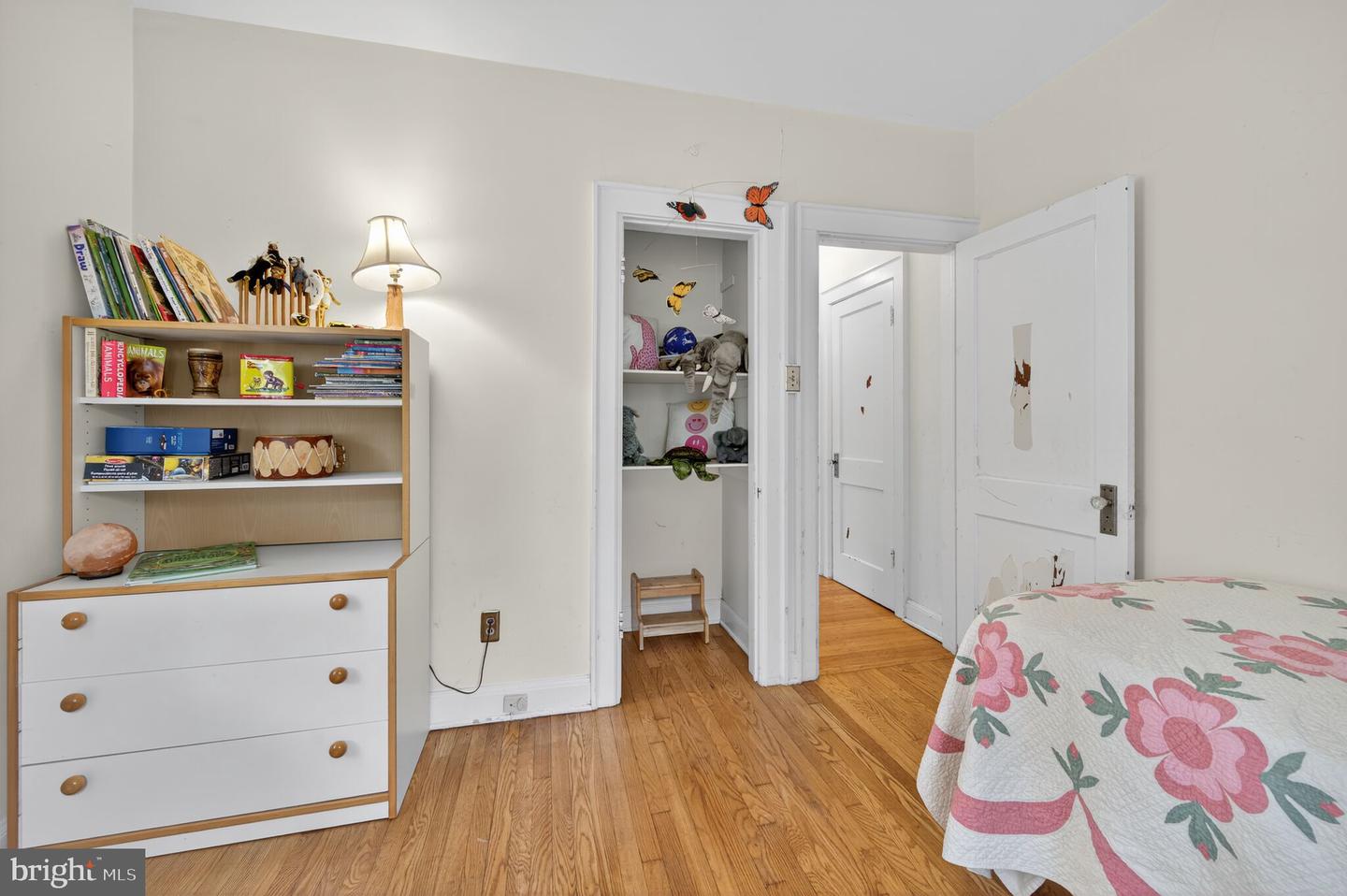 4919 ASHBY ST NW, WASHINGTON, District Of Columbia 20007, 3 Bedrooms Bedrooms, ,2 BathroomsBathrooms,Residential,For sale,4919 ASHBY ST NW,DCDC2225022 MLS # DCDC2225022
