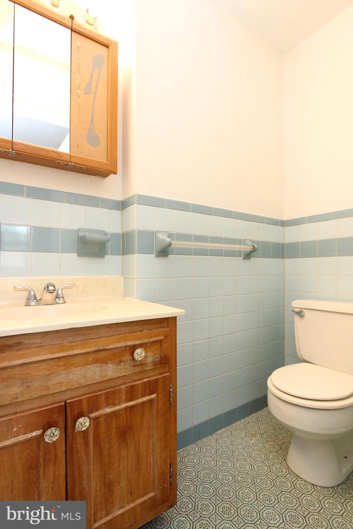 209 OVERLOOK CT, FREDERICKSBURG, Virginia 22405, 3 Bedrooms Bedrooms, ,1 BathroomBathrooms,Residential,For sale,209 OVERLOOK CT,VAST2043226 MLS # VAST2043226
