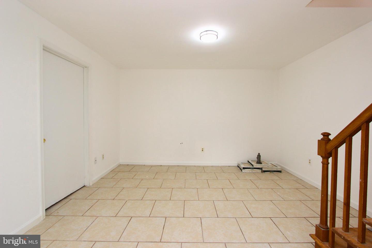 209 OVERLOOK CT, FREDERICKSBURG, Virginia 22405, 3 Bedrooms Bedrooms, ,1 BathroomBathrooms,Residential,For sale,209 OVERLOOK CT,VAST2043226 MLS # VAST2043226