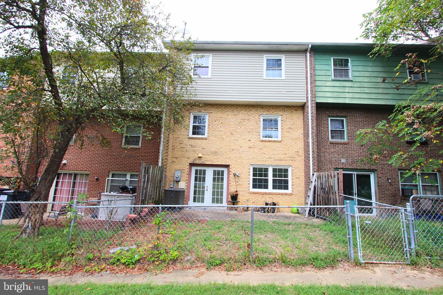 209 OVERLOOK CT, FREDERICKSBURG, Virginia 22405, 3 Bedrooms Bedrooms, ,1 BathroomBathrooms,Residential,For sale,209 OVERLOOK CT,VAST2043226 MLS # VAST2043226