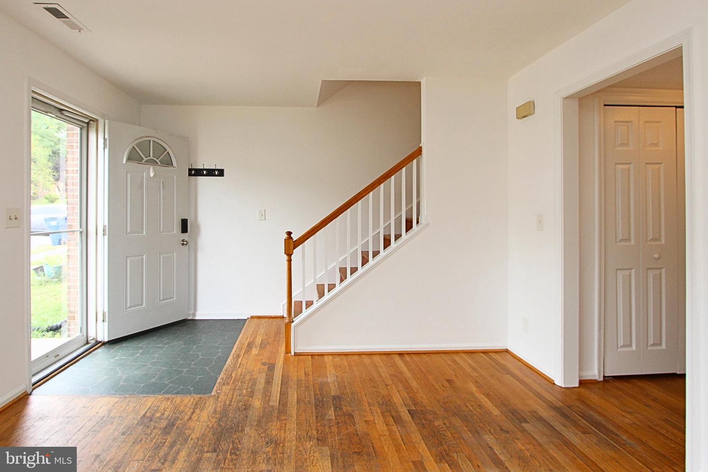 209 OVERLOOK CT, FREDERICKSBURG, Virginia 22405, 3 Bedrooms Bedrooms, ,1 BathroomBathrooms,Residential,For sale,209 OVERLOOK CT,VAST2043226 MLS # VAST2043226