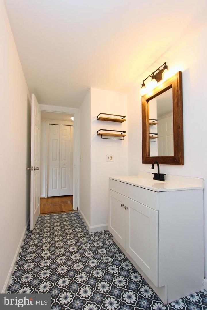 209 OVERLOOK CT, FREDERICKSBURG, Virginia 22405, 3 Bedrooms Bedrooms, ,1 BathroomBathrooms,Residential,For sale,209 OVERLOOK CT,VAST2043226 MLS # VAST2043226