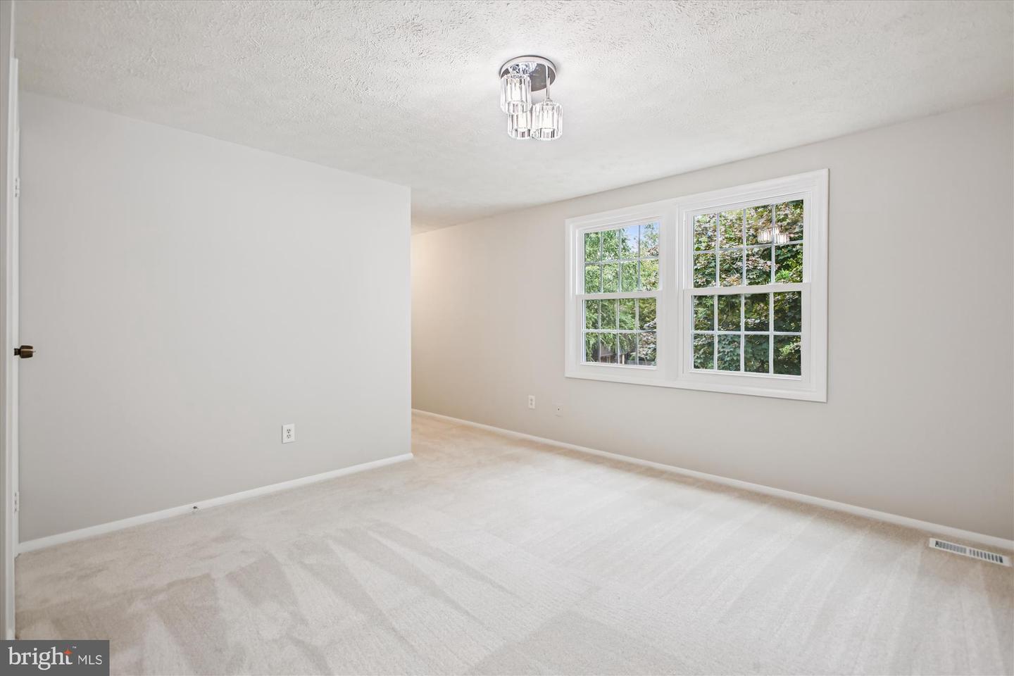 209 S VIRGINIA AVE, FALLS CHURCH, Virginia 22046, 3 Bedrooms Bedrooms, ,2 BathroomsBathrooms,Residential,For sale,209 S VIRGINIA AVE,VAFA2003332 MLS # VAFA2003332