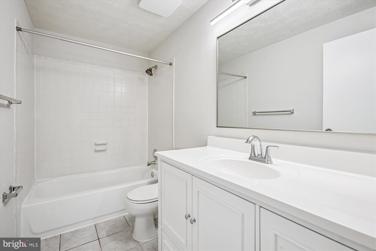 209 S VIRGINIA AVE, FALLS CHURCH, Virginia 22046, 3 Bedrooms Bedrooms, ,2 BathroomsBathrooms,Residential,For sale,209 S VIRGINIA AVE,VAFA2003332 MLS # VAFA2003332