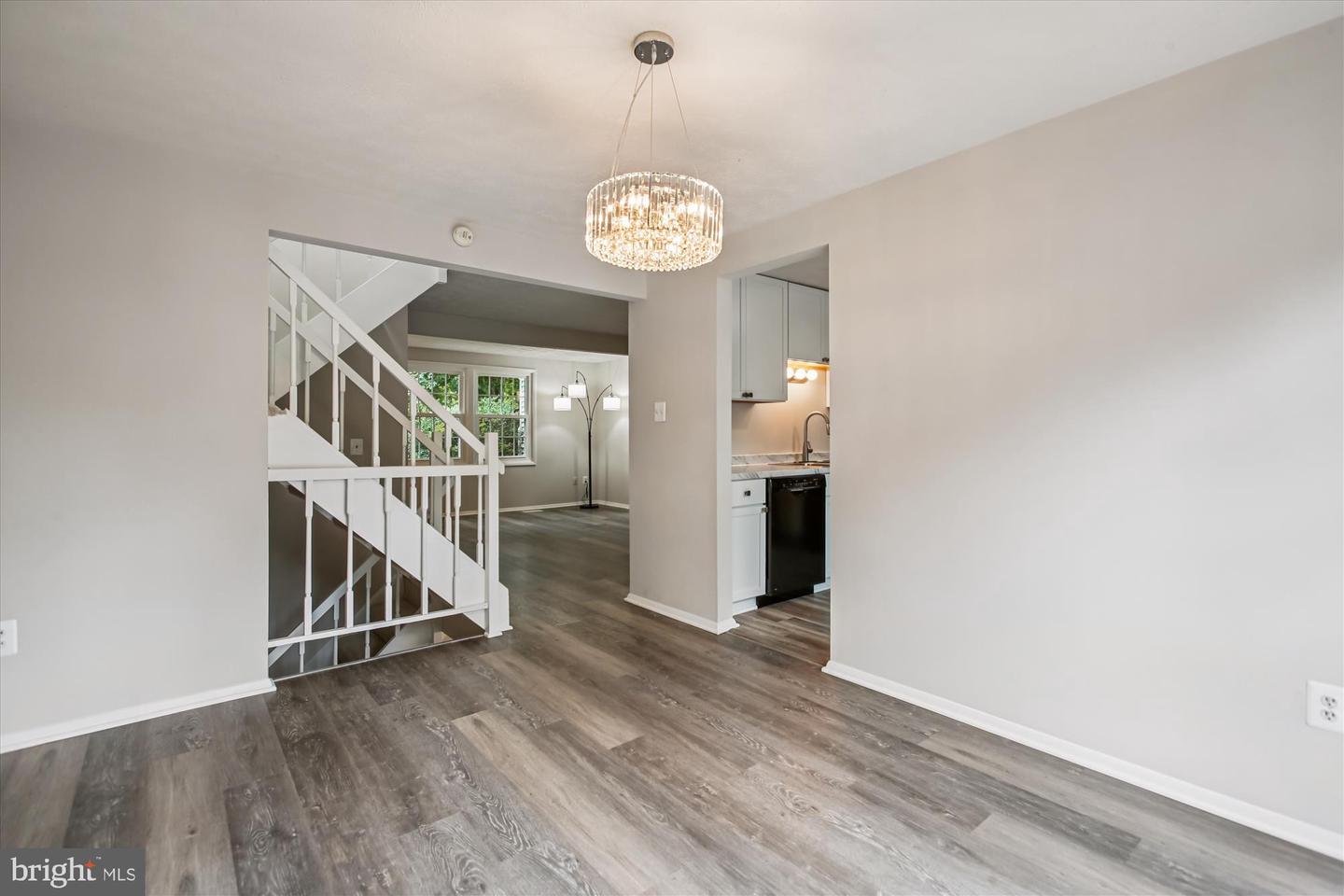 209 S VIRGINIA AVE, FALLS CHURCH, Virginia 22046, 3 Bedrooms Bedrooms, ,2 BathroomsBathrooms,Residential,For sale,209 S VIRGINIA AVE,VAFA2003332 MLS # VAFA2003332