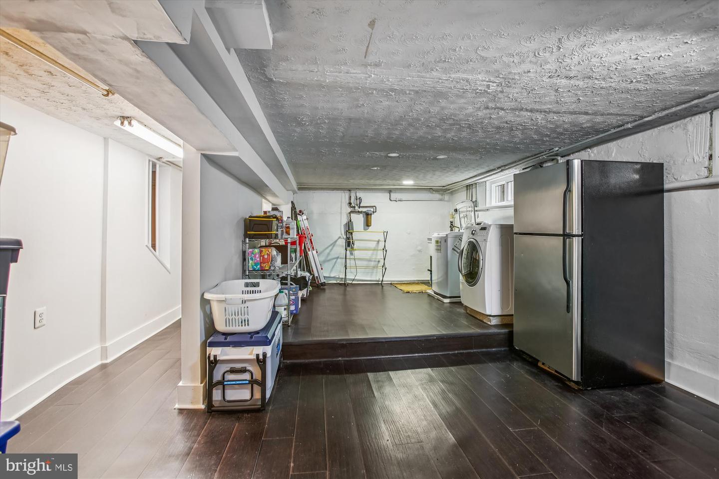 911 HILLWOOD AVE, FALLS CHURCH, Virginia 22042, 5 Bedrooms Bedrooms, ,2 BathroomsBathrooms,Residential,For sale,911 HILLWOOD AVE,VAFA2003334 MLS # VAFA2003334