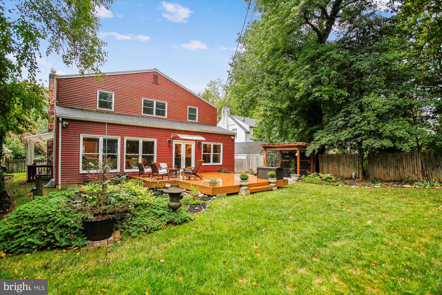 911 HILLWOOD AVE, FALLS CHURCH, Virginia 22042, 5 Bedrooms Bedrooms, ,2 BathroomsBathrooms,Residential,For sale,911 HILLWOOD AVE,VAFA2003334 MLS # VAFA2003334