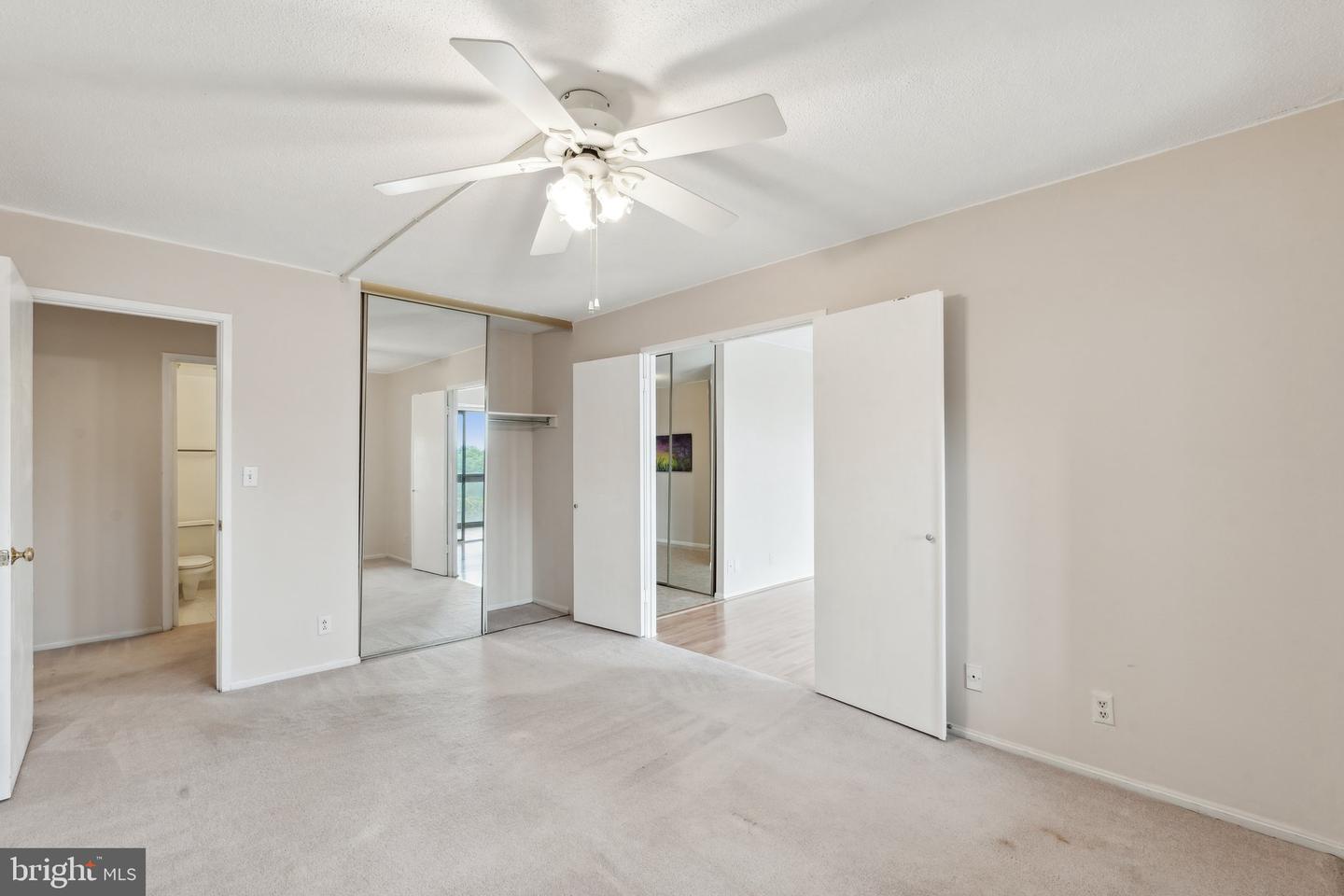8340 GREENSBORO DR #401, MCLEAN, Virginia 22102, 3 Bedrooms Bedrooms, ,3 BathroomsBathrooms,Residential,For sale,8340 GREENSBORO DR #401,VAFX2240952 MLS # VAFX2240952