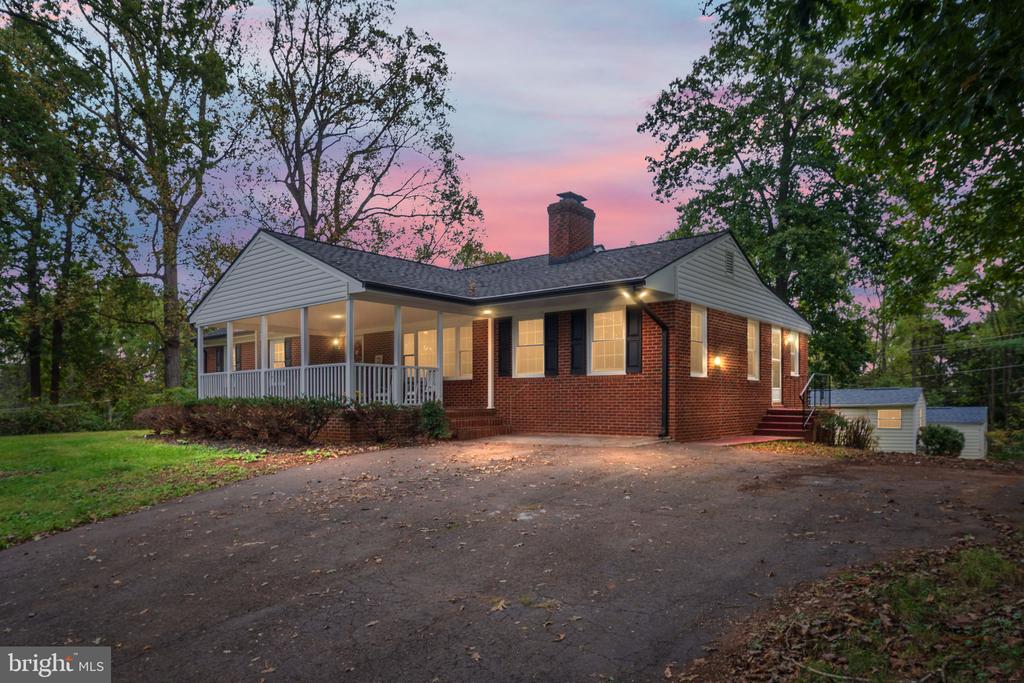 12343 METLOCK RD, CULPEPER, Virginia 22701, 4 Bedrooms Bedrooms, ,3 BathroomsBathrooms,Residential,12343 METLOCK RD,VACU2011742 MLS # VACU2011742