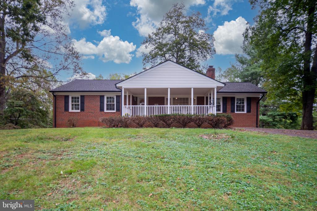 12343 METLOCK RD, CULPEPER, Virginia 22701, 4 Bedrooms Bedrooms, ,3 BathroomsBathrooms,Residential,12343 METLOCK RD,VACU2011742 MLS # VACU2011742
