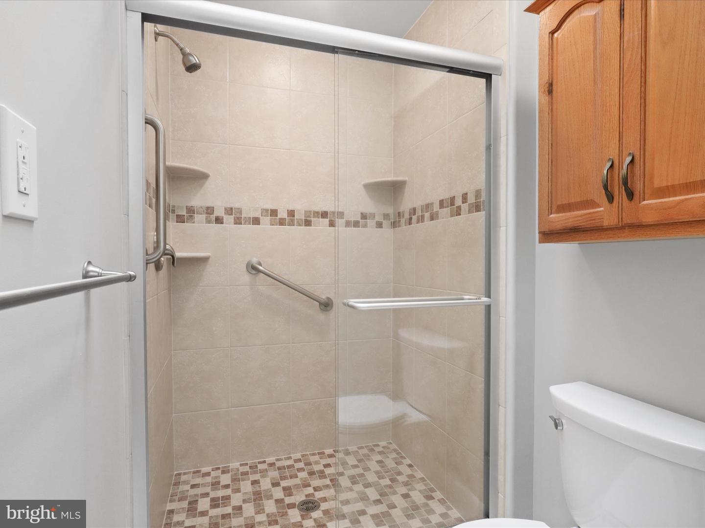 8504 CANTERBURY DR, ANNANDALE, Virginia 22003, 4 Bedrooms Bedrooms, ,2 BathroomsBathrooms,Residential,For sale,8504 CANTERBURY DR,VAFX2246058 MLS # VAFX2246058
