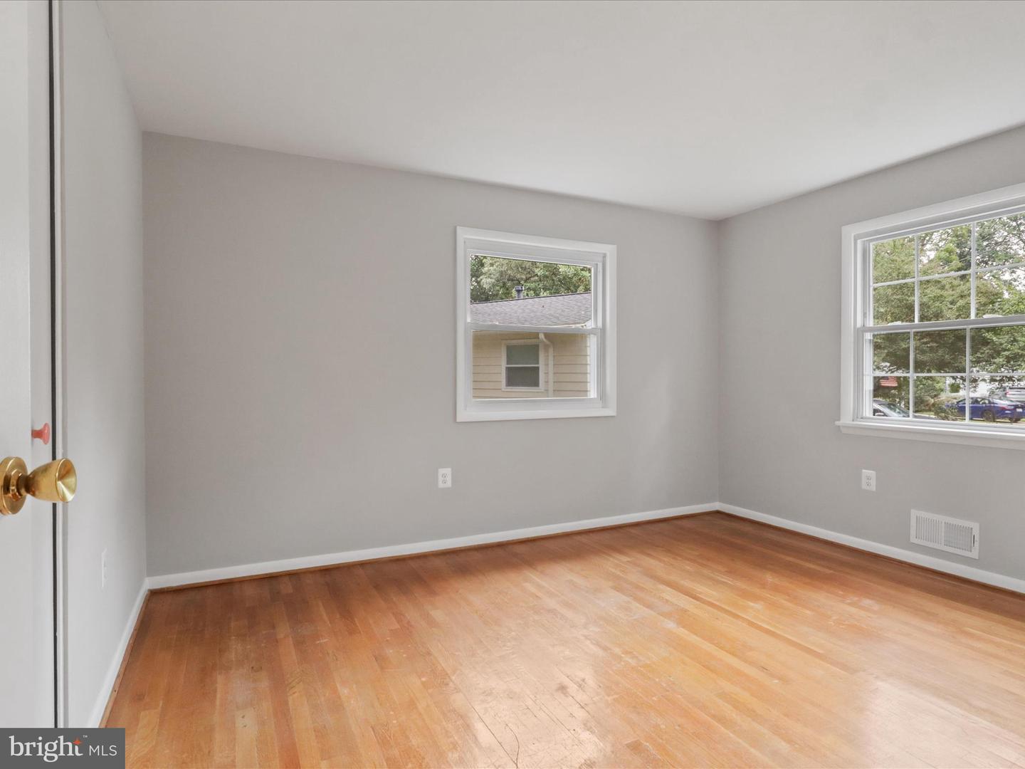 8504 CANTERBURY DR, ANNANDALE, Virginia 22003, 4 Bedrooms Bedrooms, ,2 BathroomsBathrooms,Residential,For sale,8504 CANTERBURY DR,VAFX2246058 MLS # VAFX2246058