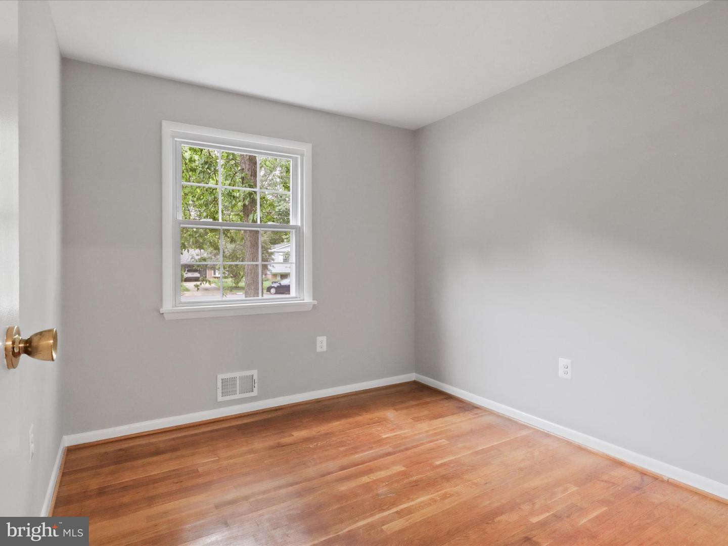 8504 CANTERBURY DR, ANNANDALE, Virginia 22003, 4 Bedrooms Bedrooms, ,2 BathroomsBathrooms,Residential,For sale,8504 CANTERBURY DR,VAFX2246058 MLS # VAFX2246058