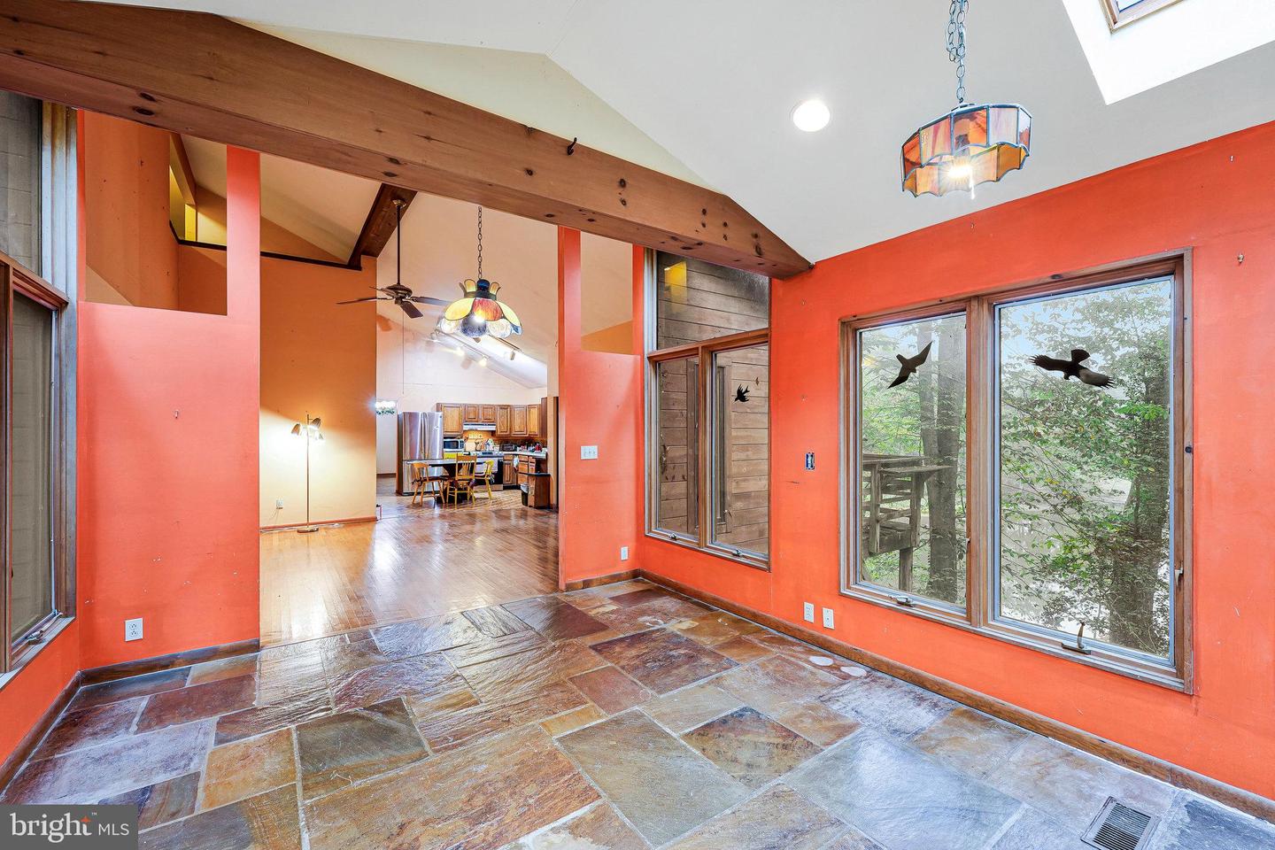 10400 HAMPTON RD, FAIRFAX STATION, Virginia 22039, 6 Bedrooms Bedrooms, ,3 BathroomsBathrooms,Residential,For sale,10400 HAMPTON RD,VAFX2249798 MLS # VAFX2249798