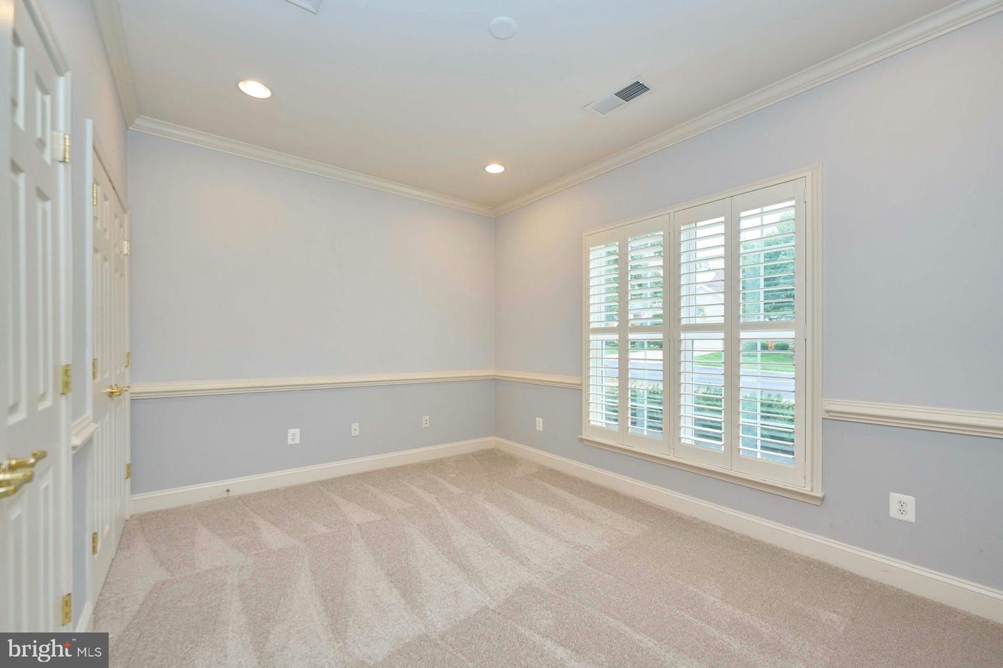 6816 TRED AVON PL, GAINESVILLE, Virginia 20155, 3 Bedrooms Bedrooms, ,3 BathroomsBathrooms,Residential,For sale,6816 TRED AVON PL,VAPW2099616 MLS # VAPW2099616
