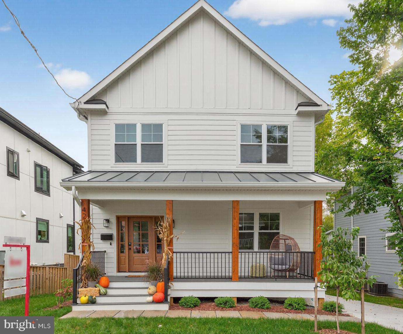 423 N CLEVELAND ST, ARLINGTON, Virginia 22201, 5 Bedrooms Bedrooms, ,5 BathroomsBathrooms,Residential,For sale,423 N CLEVELAND ST,VAAR2061848 MLS # VAAR2061848