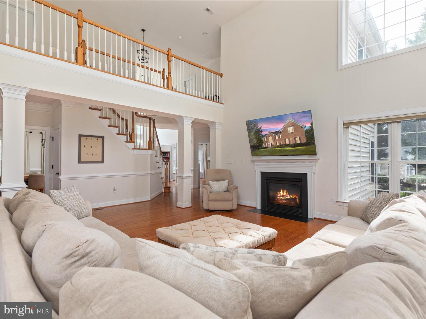 6904 EMMA CT, WARRENTON, Virginia 20187, 5 Bedrooms Bedrooms, ,4 BathroomsBathrooms,Residential,For sale,6904 EMMA CT,VAFQ2017864 MLS # VAFQ2017864