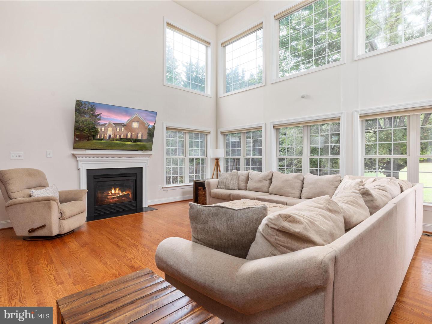 6904 EMMA CT, WARRENTON, Virginia 20187, 5 Bedrooms Bedrooms, ,4 BathroomsBathrooms,Residential,For sale,6904 EMMA CT,VAFQ2017864 MLS # VAFQ2017864