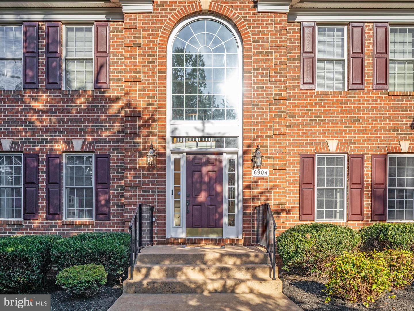 6904 EMMA CT, WARRENTON, Virginia 20187, 5 Bedrooms Bedrooms, ,4 BathroomsBathrooms,Residential,For sale,6904 EMMA CT,VAFQ2017864 MLS # VAFQ2017864