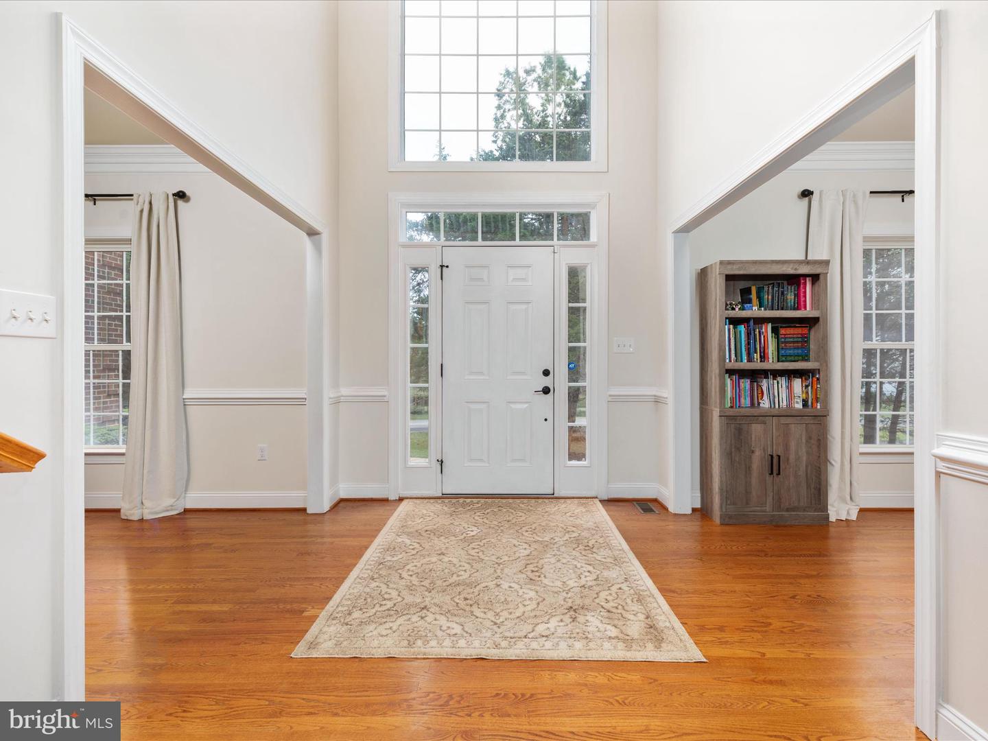 6904 EMMA CT, WARRENTON, Virginia 20187, 5 Bedrooms Bedrooms, ,4 BathroomsBathrooms,Residential,For sale,6904 EMMA CT,VAFQ2017864 MLS # VAFQ2017864