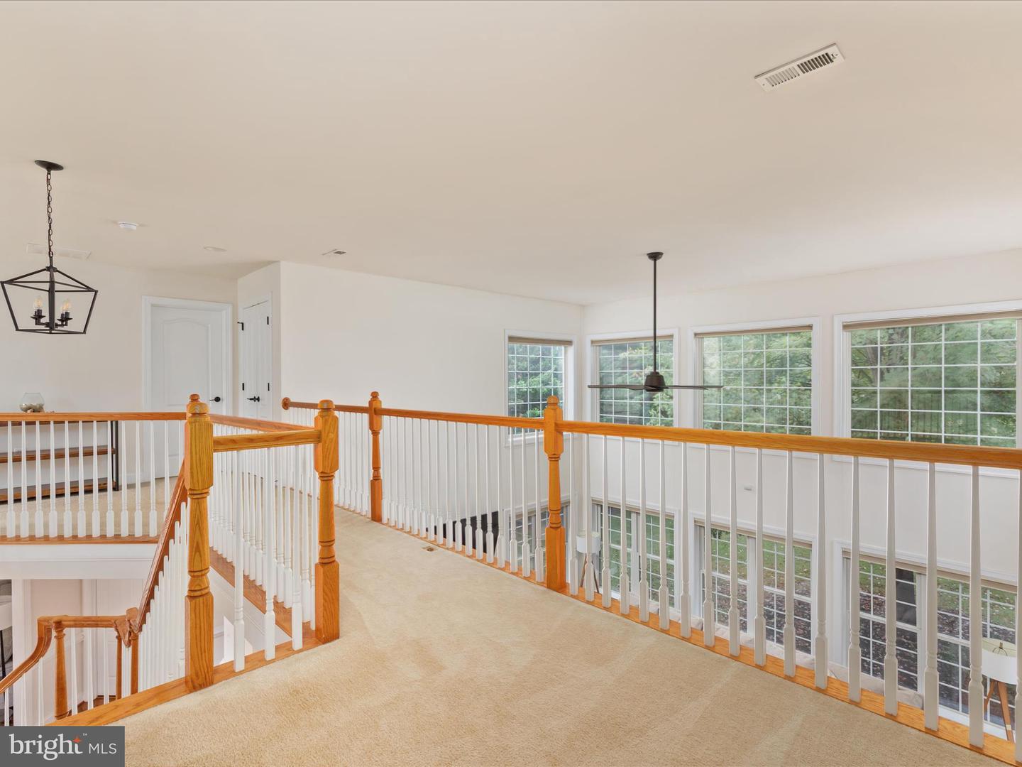 6904 EMMA CT, WARRENTON, Virginia 20187, 5 Bedrooms Bedrooms, ,4 BathroomsBathrooms,Residential,For sale,6904 EMMA CT,VAFQ2017864 MLS # VAFQ2017864