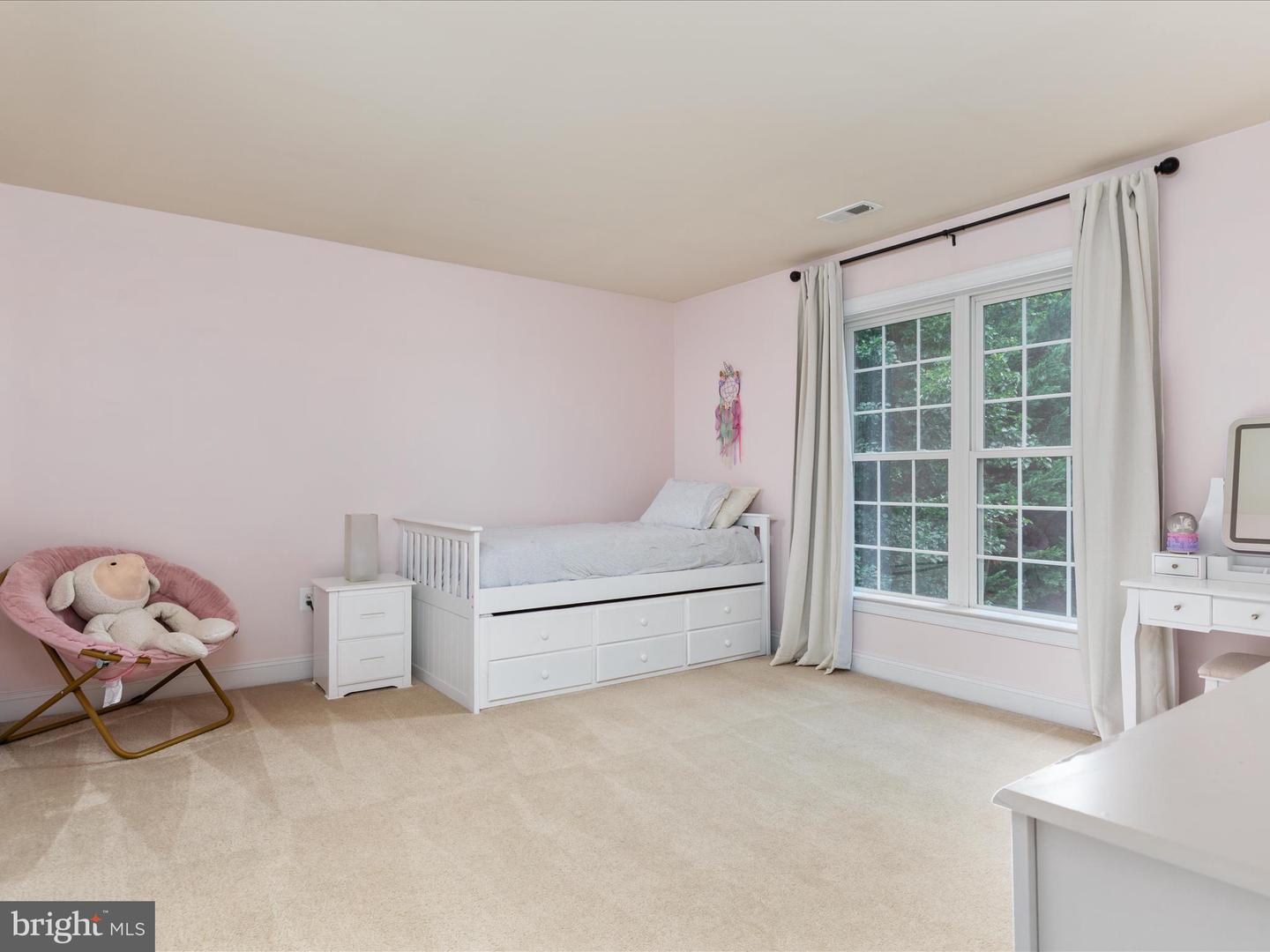 6904 EMMA CT, WARRENTON, Virginia 20187, 5 Bedrooms Bedrooms, ,4 BathroomsBathrooms,Residential,For sale,6904 EMMA CT,VAFQ2017864 MLS # VAFQ2017864