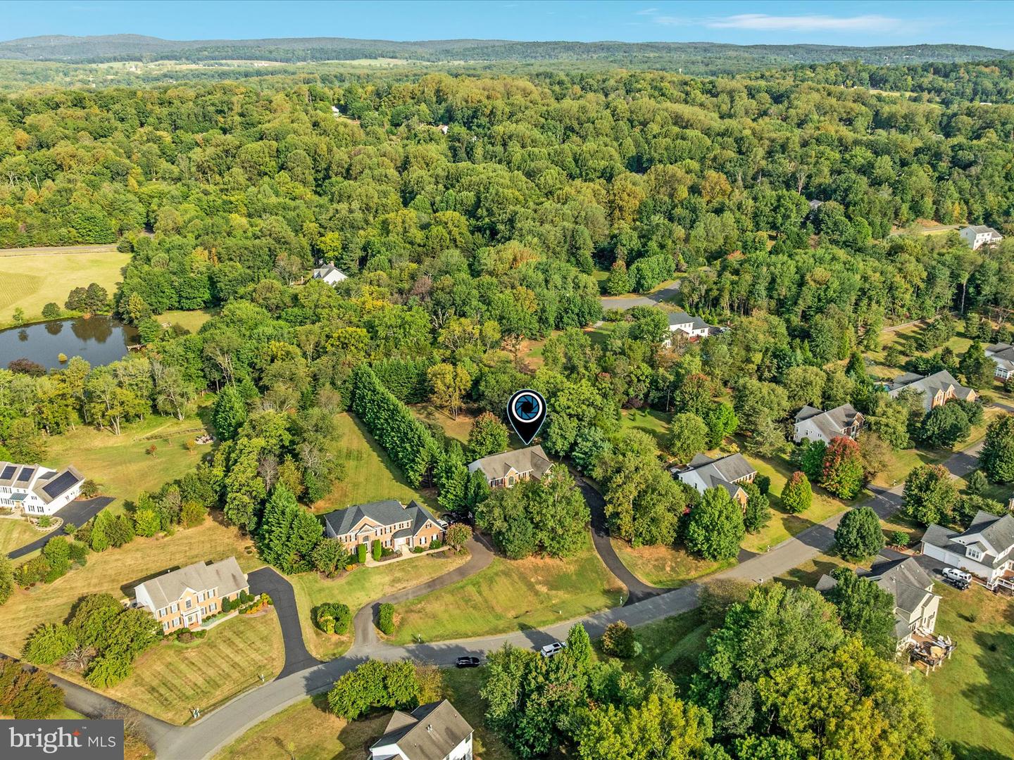6904 EMMA CT, WARRENTON, Virginia 20187, 5 Bedrooms Bedrooms, ,4 BathroomsBathrooms,Residential,For sale,6904 EMMA CT,VAFQ2017864 MLS # VAFQ2017864