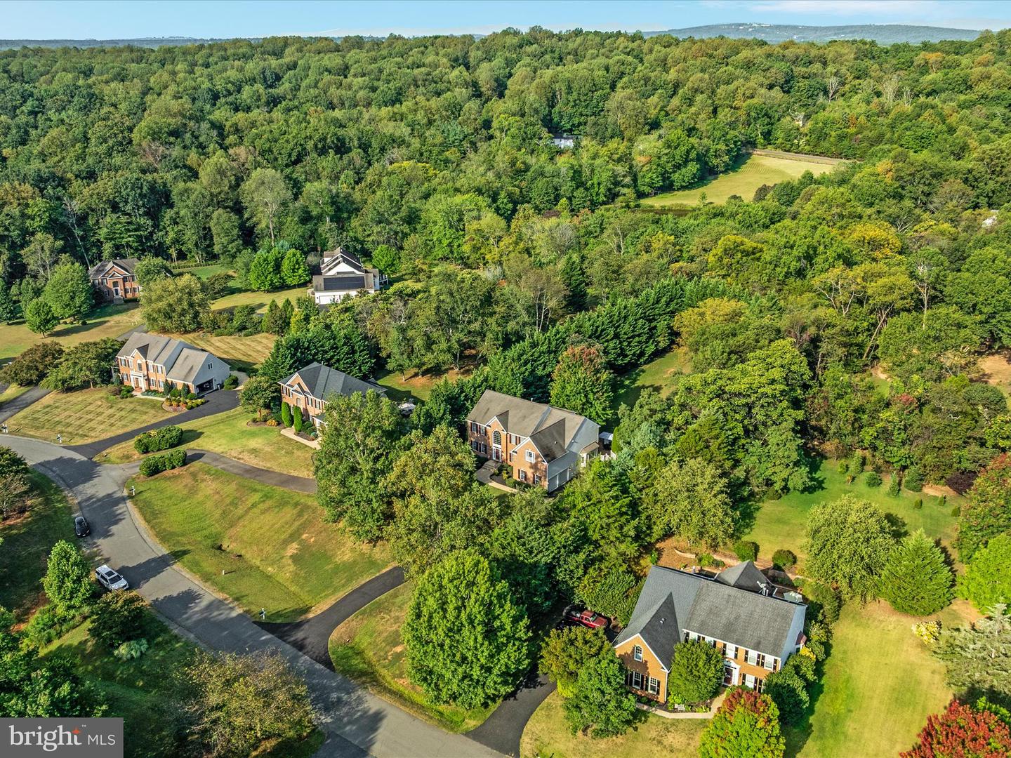 6904 EMMA CT, WARRENTON, Virginia 20187, 5 Bedrooms Bedrooms, ,4 BathroomsBathrooms,Residential,For sale,6904 EMMA CT,VAFQ2017864 MLS # VAFQ2017864