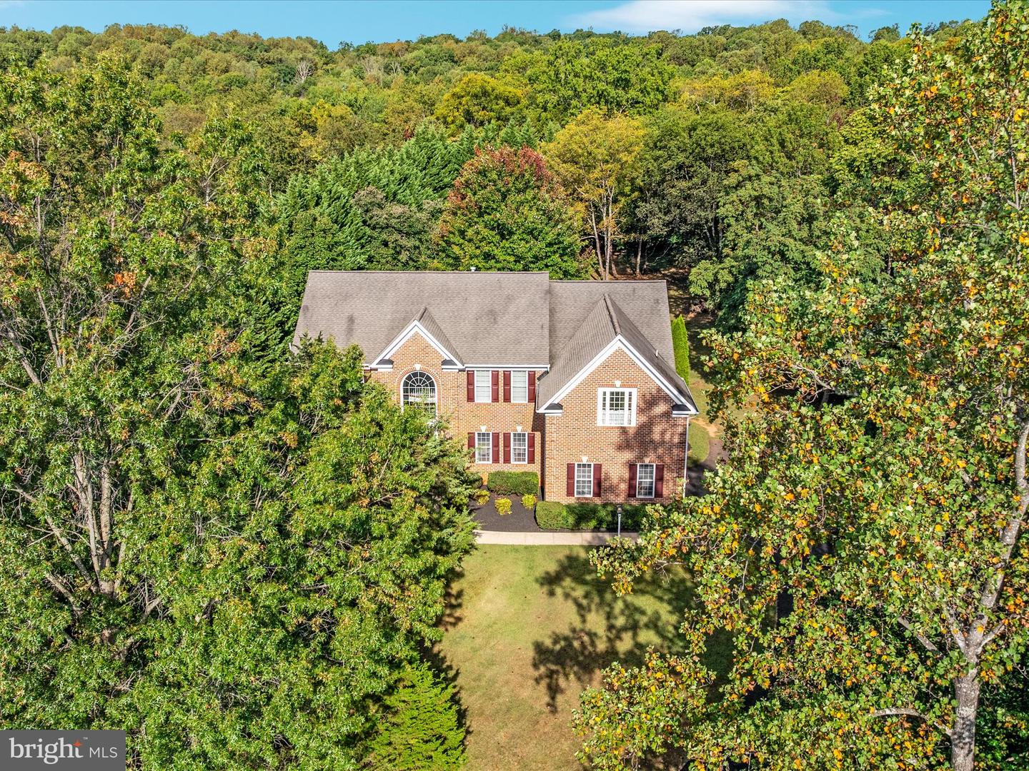 6904 EMMA CT, WARRENTON, Virginia 20187, 5 Bedrooms Bedrooms, ,4 BathroomsBathrooms,Residential,For sale,6904 EMMA CT,VAFQ2017864 MLS # VAFQ2017864