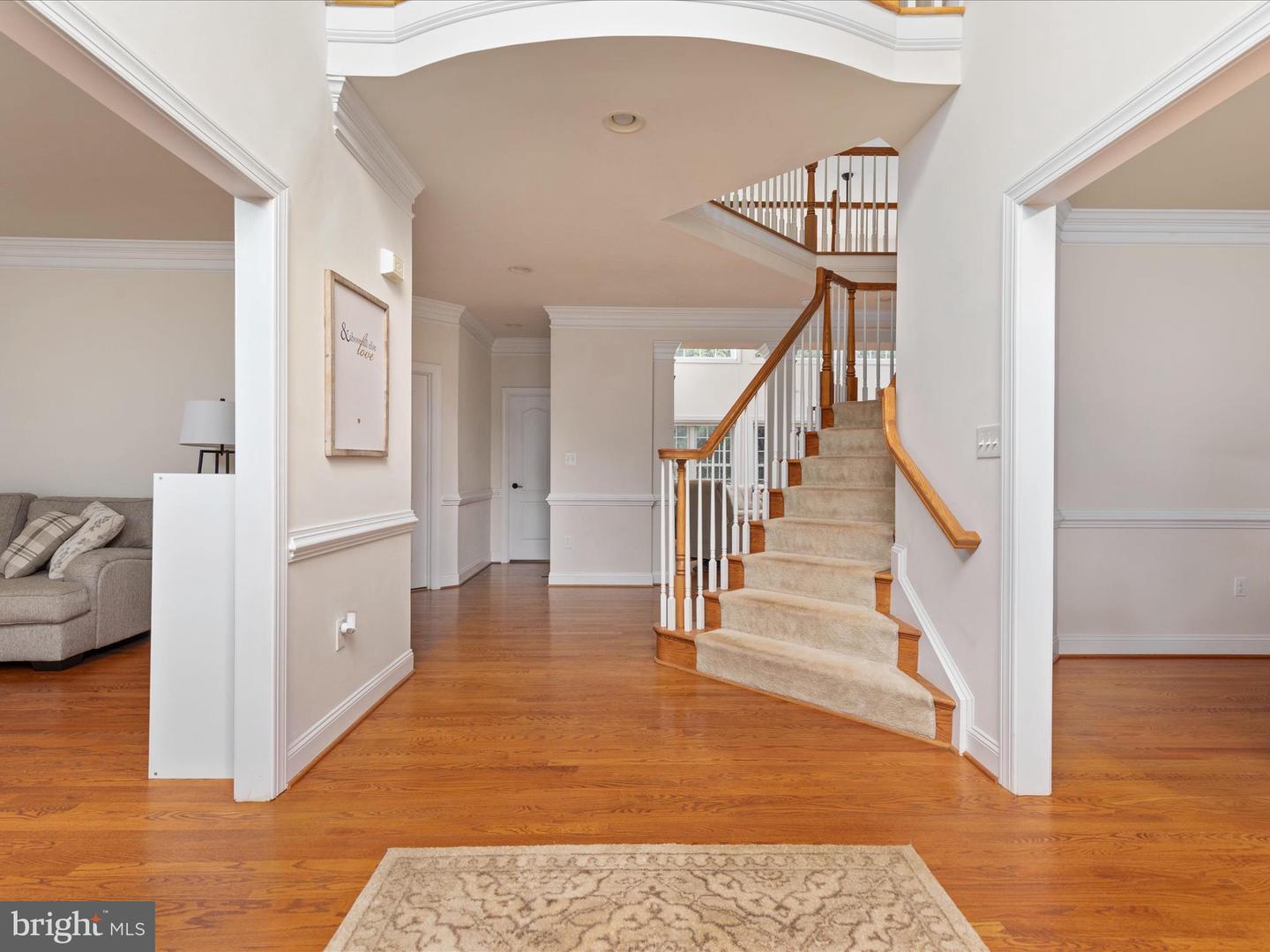 6904 EMMA CT, WARRENTON, Virginia 20187, 5 Bedrooms Bedrooms, ,4 BathroomsBathrooms,Residential,For sale,6904 EMMA CT,VAFQ2017864 MLS # VAFQ2017864