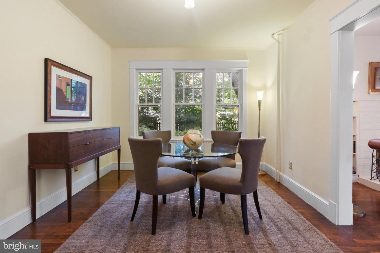 2308 N LEXINGTON ST, ARLINGTON, Virginia 22205, 3 Bedrooms Bedrooms, 5 Rooms Rooms,1 BathroomBathrooms,Residential,For sale,2308 N LEXINGTON ST,VAAR2062086 MLS # VAAR2062086