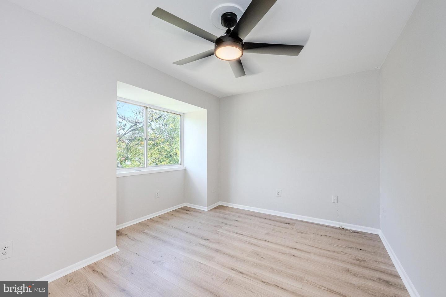 13215 KEACH PL, HERNDON, Virginia 20170, 3 Bedrooms Bedrooms, ,1 BathroomBathrooms,Residential,For sale,13215 KEACH PL,VAFX2261066 MLS # VAFX2261066