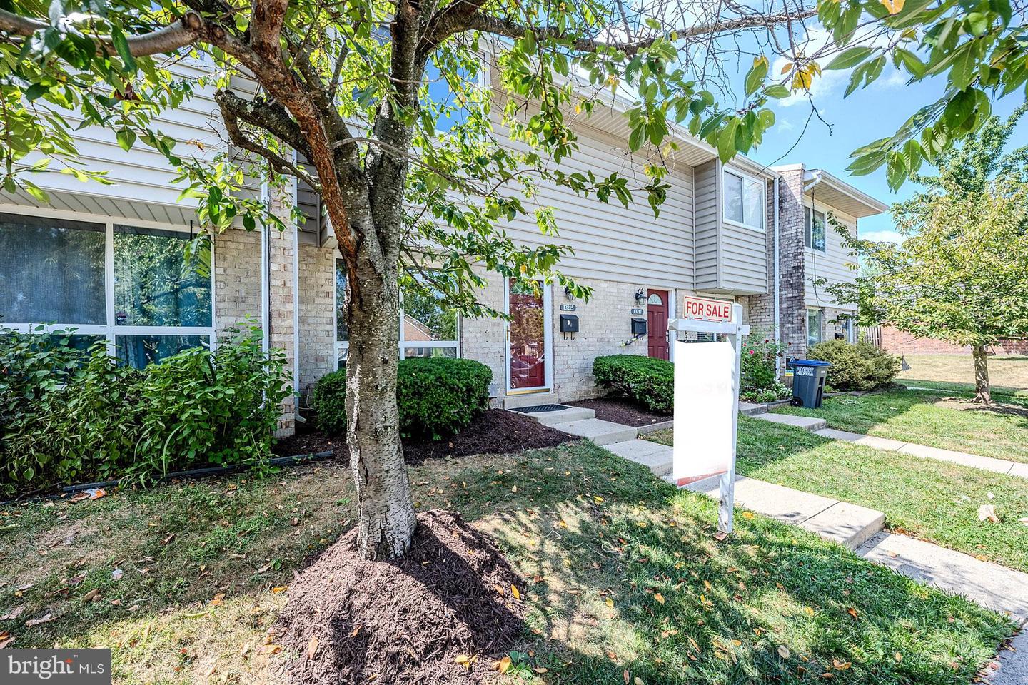 13215 KEACH PL, HERNDON, Virginia 20170, 3 Bedrooms Bedrooms, ,1 BathroomBathrooms,Residential,For sale,13215 KEACH PL,VAFX2261066 MLS # VAFX2261066