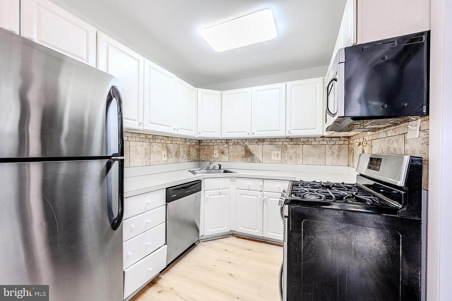 13215 KEACH PL, HERNDON, Virginia 20170, 3 Bedrooms Bedrooms, ,1 BathroomBathrooms,Residential,For sale,13215 KEACH PL,VAFX2261066 MLS # VAFX2261066