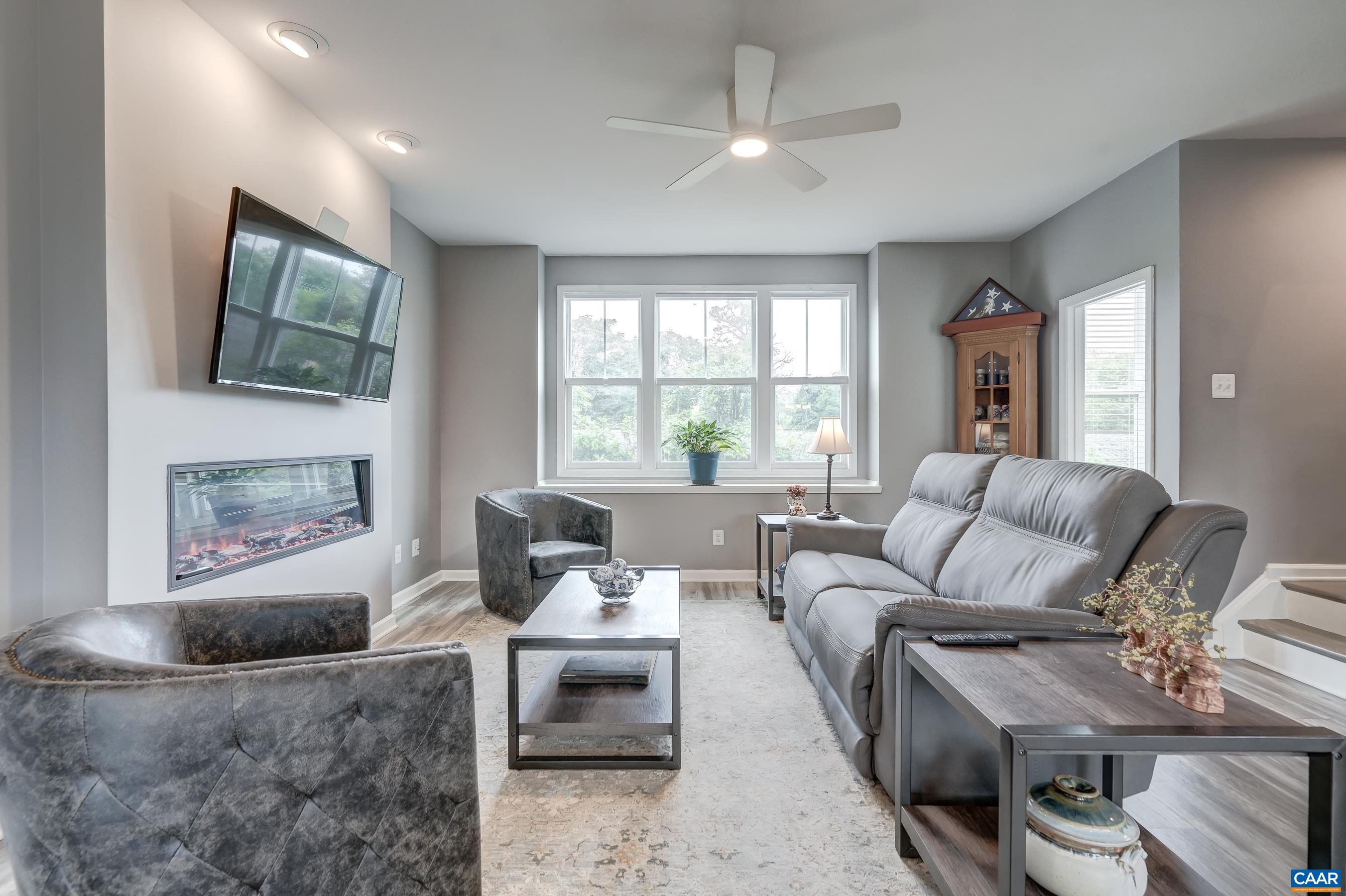 Picture windows with top-down bottom up shades to ensure privacy and preserve mountain views.