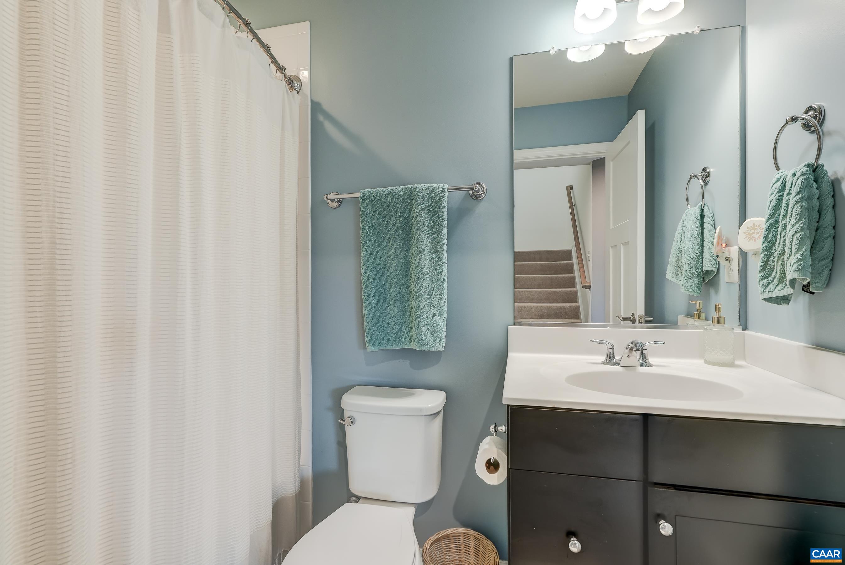 Full bathroom