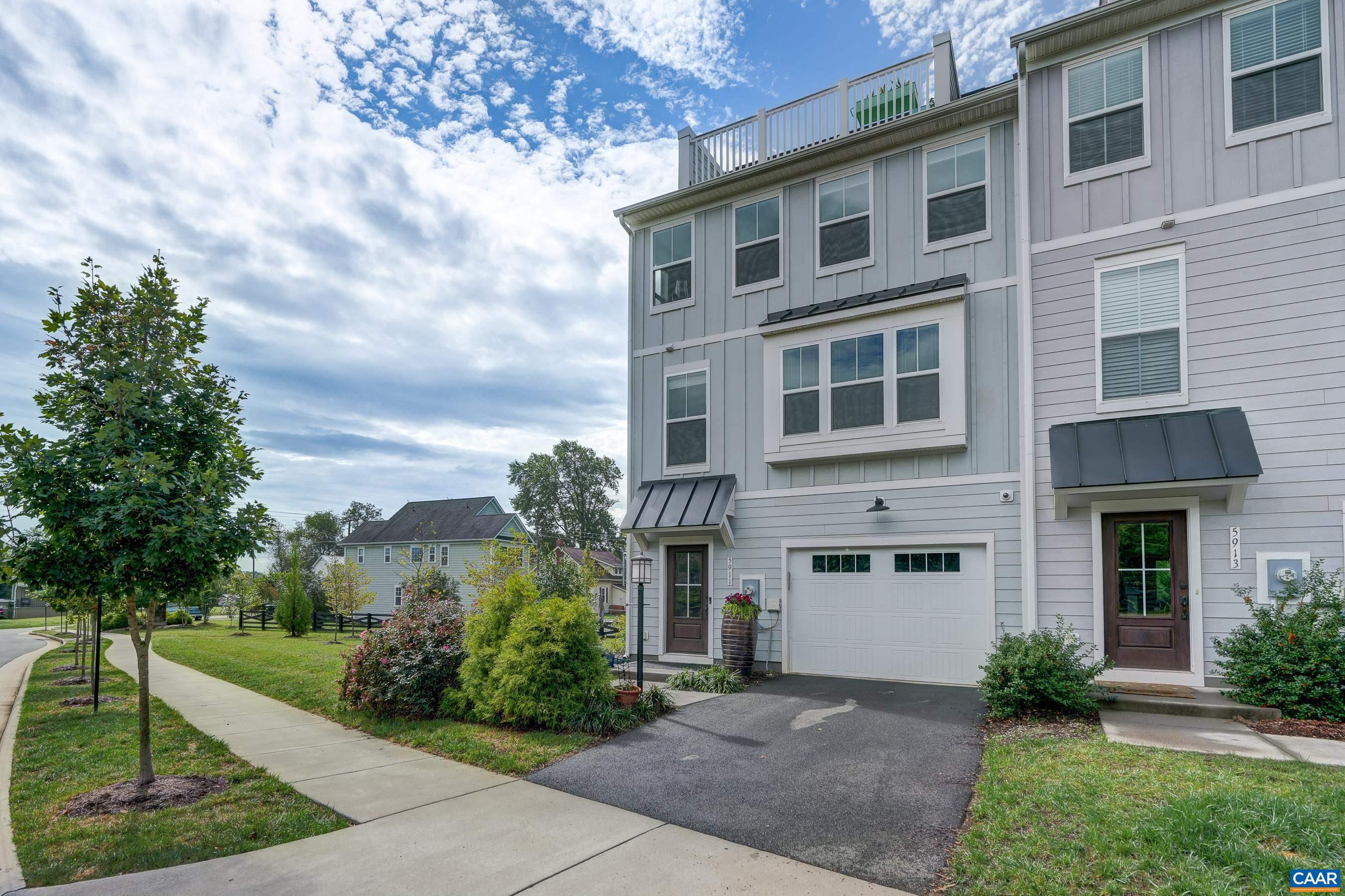 5911 MCCOMB ST, CROZET, Virginia 22932, 4 Bedrooms Bedrooms, ,3 BathroomsBathrooms,Residential,5911 MCCOMB ST,669611 MLS # 669611