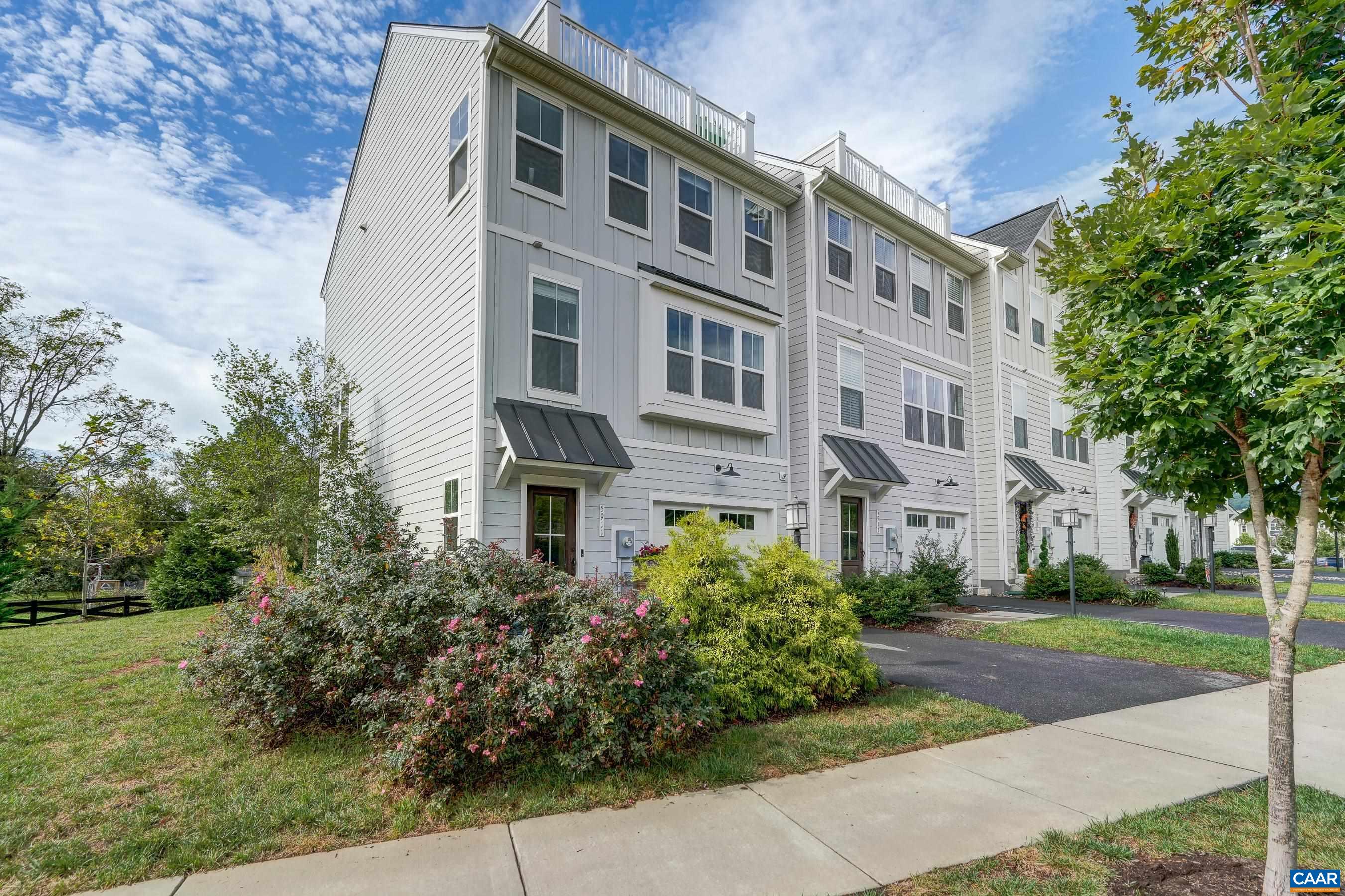 5911 MCCOMB ST, CROZET, Virginia 22932, 4 Bedrooms Bedrooms, ,3 BathroomsBathrooms,Residential,5911 MCCOMB ST,669611 MLS # 669611