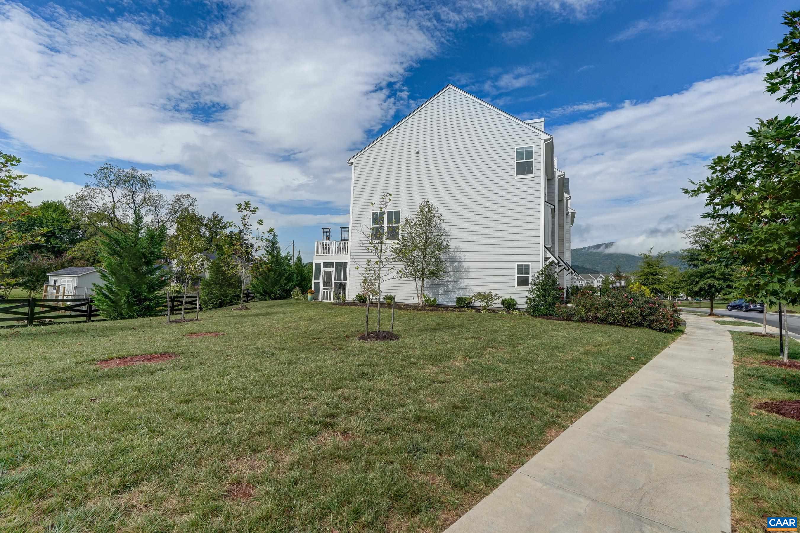 5911 MCCOMB ST, CROZET, Virginia 22932, 4 Bedrooms Bedrooms, ,3 BathroomsBathrooms,Residential,5911 MCCOMB ST,669611 MLS # 669611