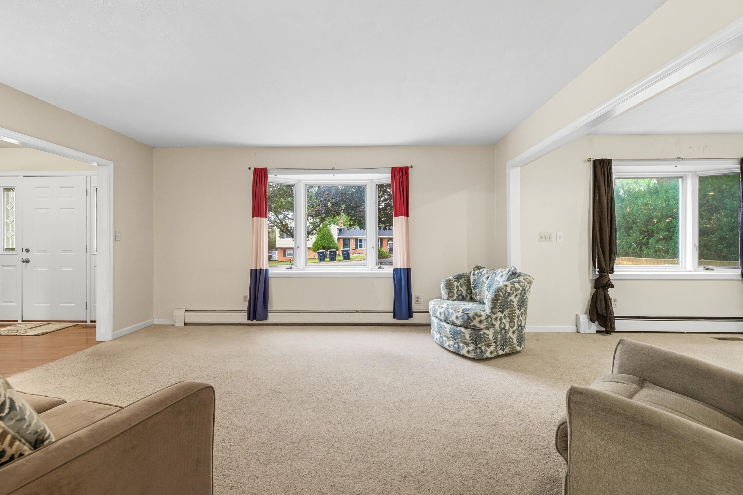 66 HOPE ST, HARRISONBURG, Virginia 22801, 3 Bedrooms Bedrooms, ,2 BathroomsBathrooms,Residential,66 HOPE ST,669618 MLS # 669618