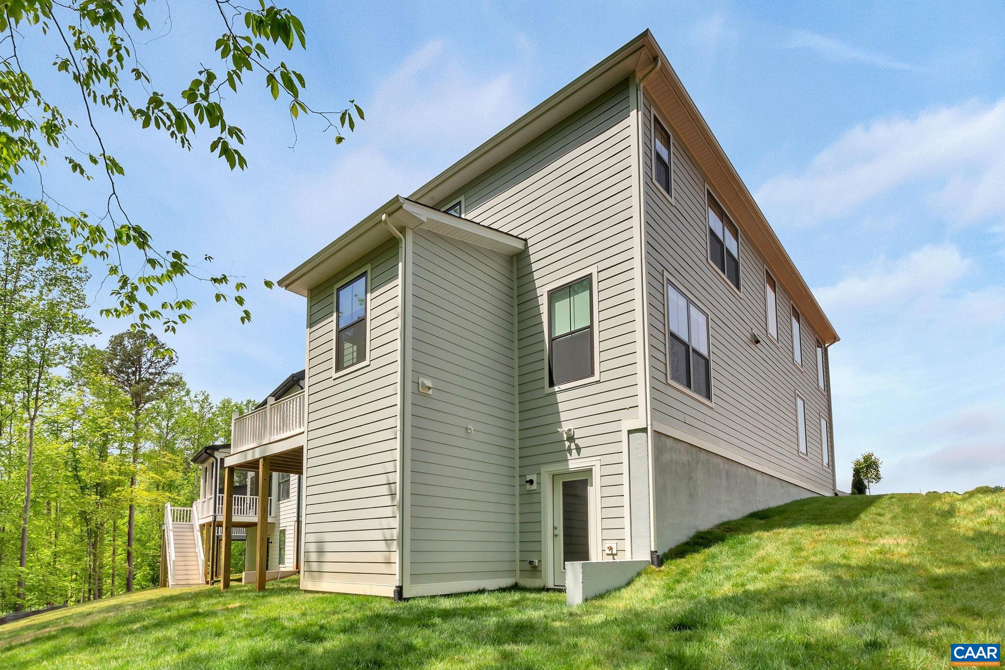 22C WARDELL CREST, CHARLOTTESVILLE, Virginia 22902, 3 Bedrooms Bedrooms, ,2 BathroomsBathrooms,Residential,The Amberwood,22C WARDELL CREST,669624 MLS # 669624