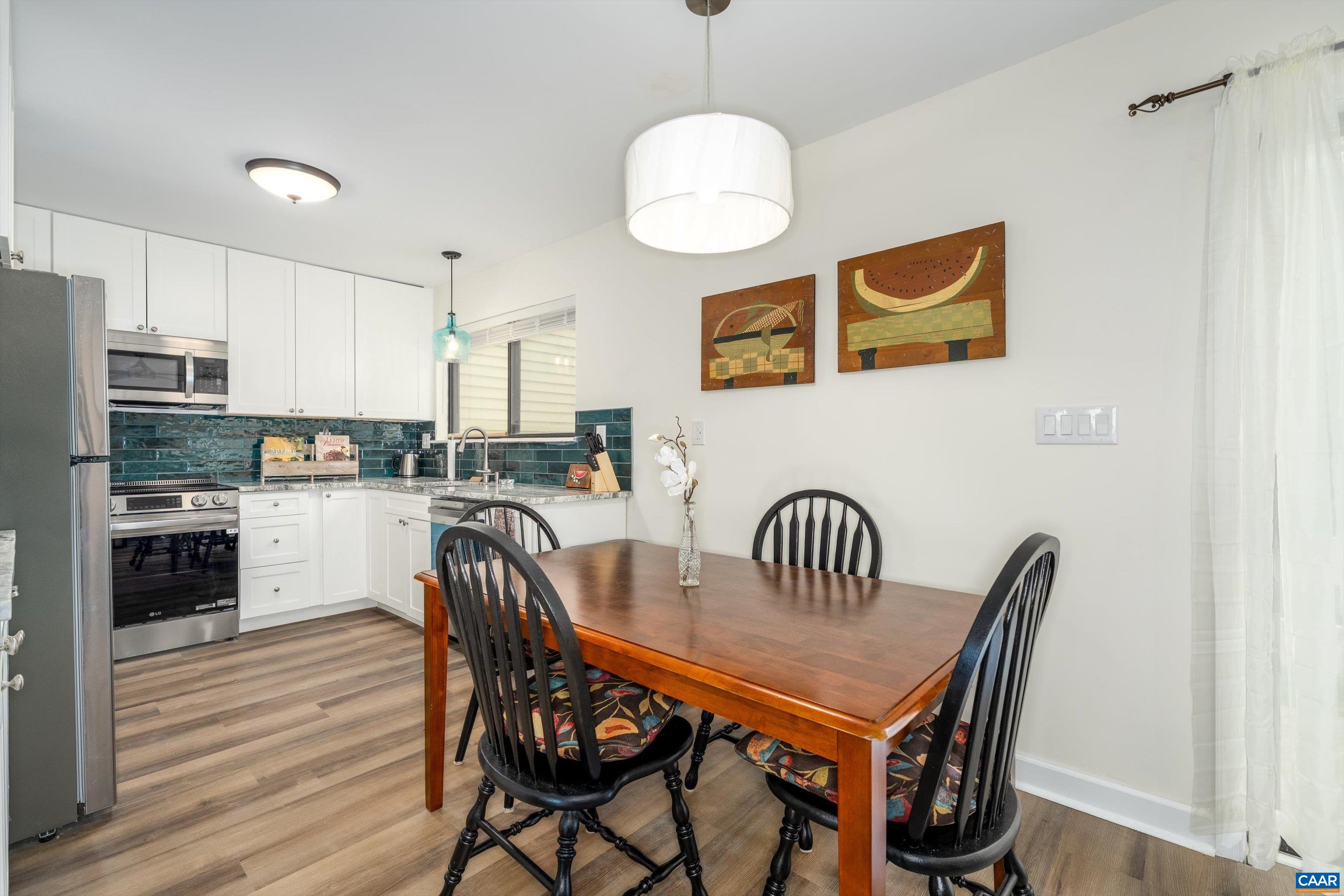 1236 CHATHAM RDG, CHARLOTTESVILLE, Virginia 22901, 2 Bedrooms Bedrooms, ,1 BathroomBathrooms,Residential,1236 CHATHAM RDG,669627 MLS # 669627