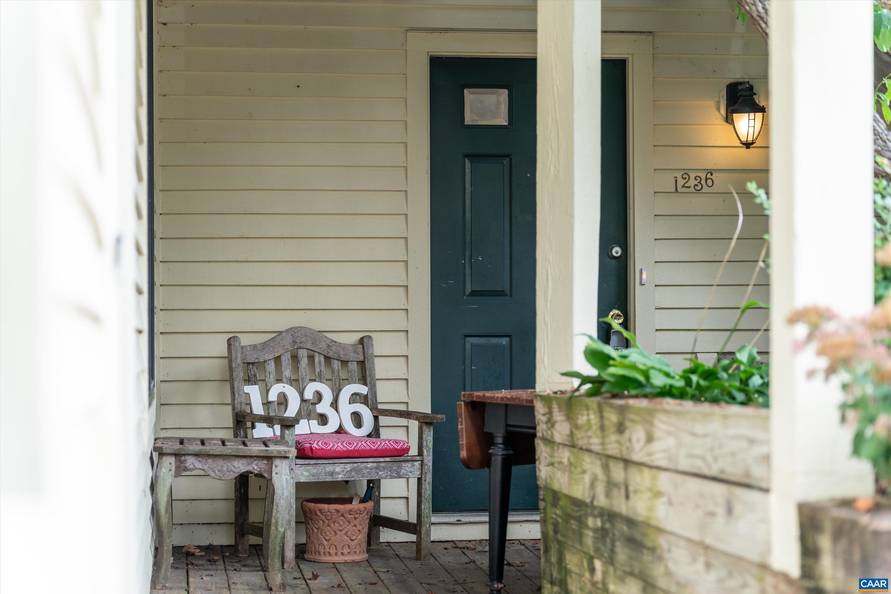 1236 CHATHAM RDG, CHARLOTTESVILLE, Virginia 22901, 2 Bedrooms Bedrooms, ,1 BathroomBathrooms,Residential,1236 CHATHAM RDG,669627 MLS # 669627