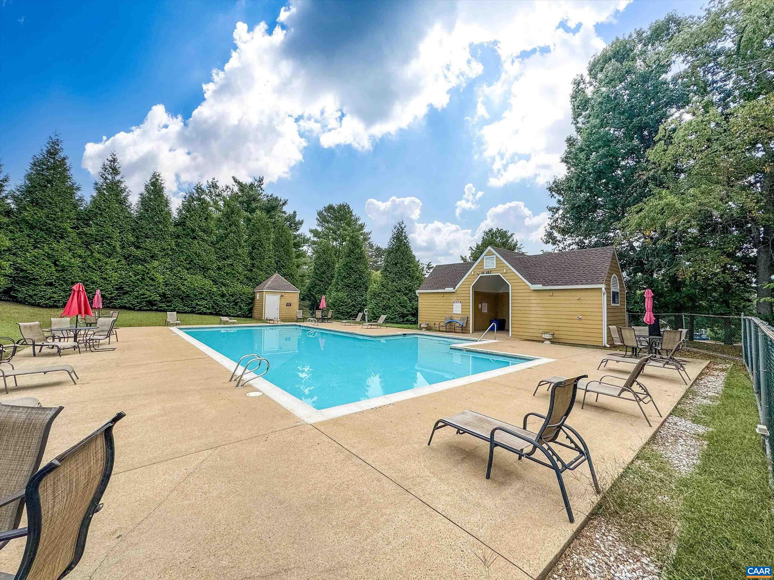 1236 CHATHAM RDG, CHARLOTTESVILLE, Virginia 22901, 2 Bedrooms Bedrooms, ,1 BathroomBathrooms,Residential,1236 CHATHAM RDG,669627 MLS # 669627